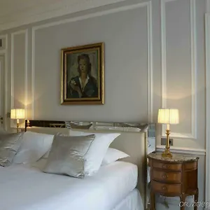 Hotel Lancaster Champs-elysees, Parijs